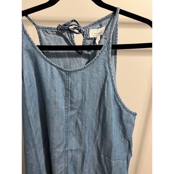Mud Pie Chambray Style Sleeveless Dress Size Large NWT - Picture 2 of 7